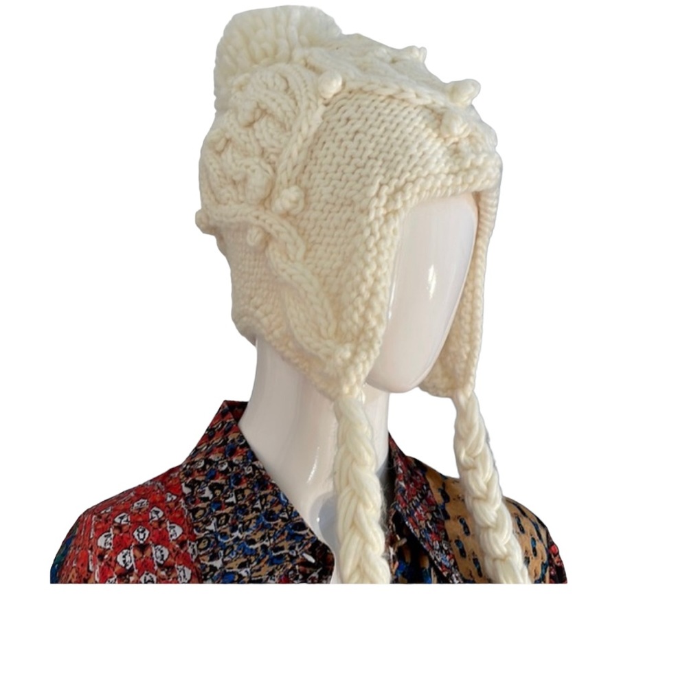 SAN DIEGO HAT COMPANY woman’s ivory hat, O/S, like new